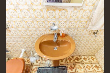 Casa à venda com 140m², 3 quartos e sem vaga Casa à venda com 140m², 3 quartos e sem vagaBanheiro 1