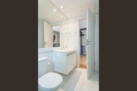 Apartamento à venda com 86m², 3 quartos e 2 vagasBanheiro da Suíte