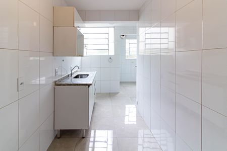 Cozinha de apartamento para alugar com 2 quartos, 57m² em Água Branca, São Paulo