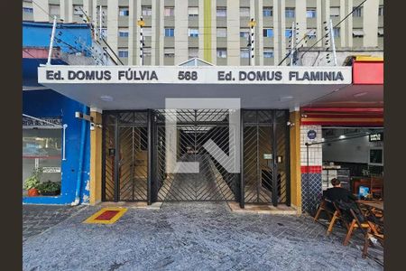 Apartamento para alugar com 57m², 2 quartos e sem vagaFachada