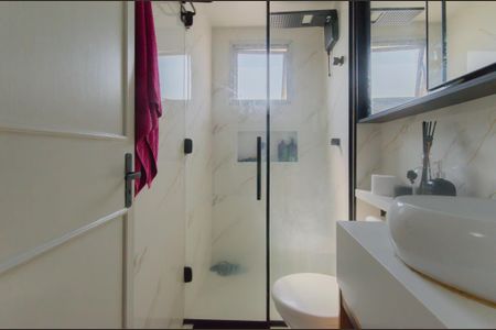 Apartamento à venda com 64m², 2 quartos e 1 vaga Apartamento à venda com 64m², 2 quartos e 1 vagaBanheiro