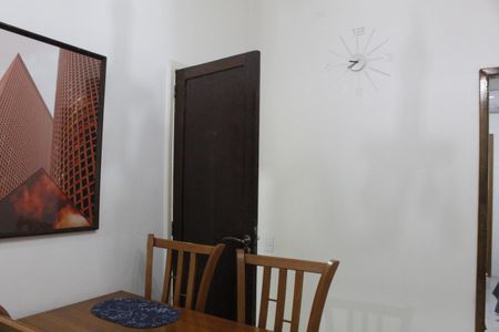 Sala de apartamento para alugar com 2 quartos, 70m² em Praça da Bandeira, Rio de Janeiro