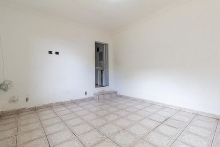 Quarto de casa para alugar com 1 quarto, 40m² em Vila Nhocune, São Paulo