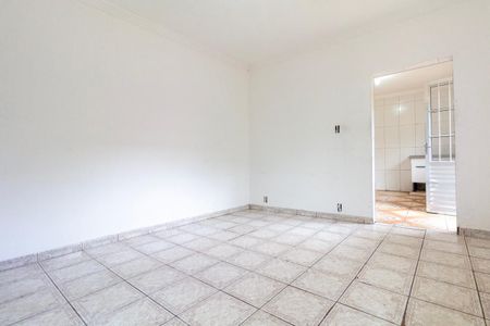 Quarto de casa para alugar com 1 quarto, 40m² em Vila Nhocune, São Paulo