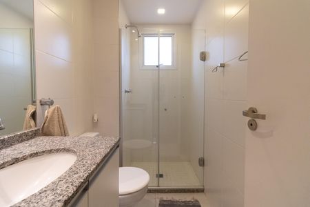 Apartamento à venda com 80m², 3 quartos e 1 vagaBanheiro social