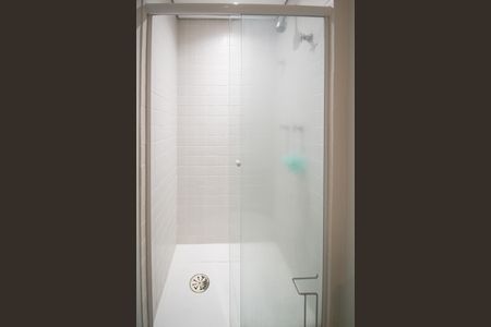 Studio para alugar com 35m², 1 quarto e 1 vaga Studio para alugar com 35m², 1 quarto e 1 vagaBanheiro social