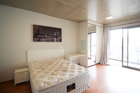 Studio para alugar com 35m², 1 quarto e 1 vaga Studio para alugar com 35m², 1 quarto e 1 vagaStudio