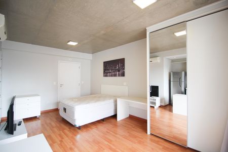 Studio para alugar com 35m², 1 quarto e 1 vaga Studio para alugar com 35m², 1 quarto e 1 vagaStudio