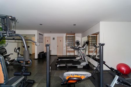 Apartamento à venda com 72m², 3 quartos e 2 vagas Apartamento à venda com 72m², 3 quartos e 2 vagasAcademia