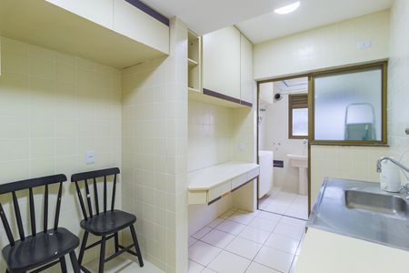Apartamento à venda com 72m², 3 quartos e 2 vagas Apartamento à venda com 72m², 3 quartos e 2 vagasCozinha