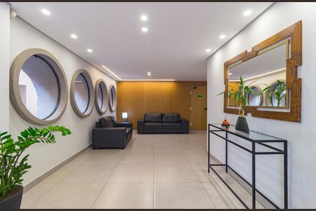Apartamento à venda com 72m², 3 quartos e 2 vagas Apartamento à venda com 72m², 3 quartos e 2 vagasHall social