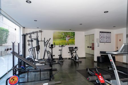 Apartamento à venda com 72m², 3 quartos e 2 vagas Apartamento à venda com 72m², 3 quartos e 2 vagasAcademia