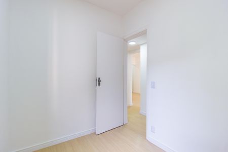 Apartamento à venda com 72m², 3 quartos e 2 vagas Apartamento à venda com 72m², 3 quartos e 2 vagasQuarto 2
