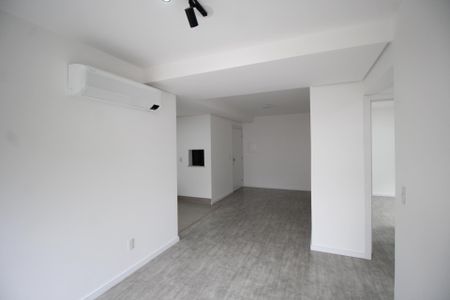 Sala de apartamento para alugar com 2 quartos, 62m² em Rio Branco, Porto Alegre