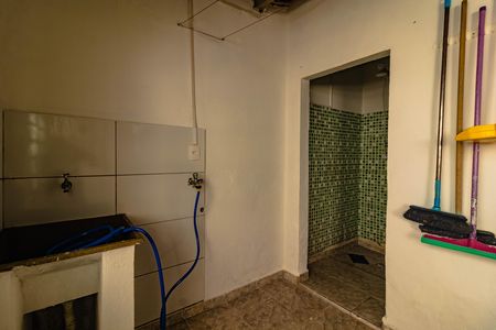 Área de serviço de casa para alugar com 2 quartos, 80m² em Chácara Inglesa, São Paulo