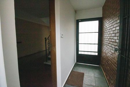 Casa à venda com 115m², 4 quartos e 2 vagasEntrada