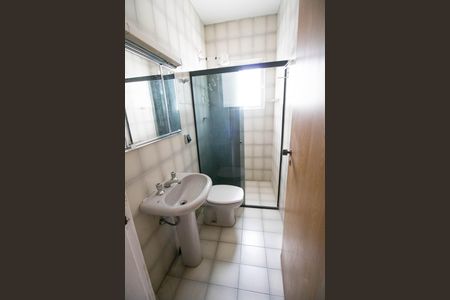 Casa à venda com 115m², 4 quartos e 2 vagasBanheiro de Serviço