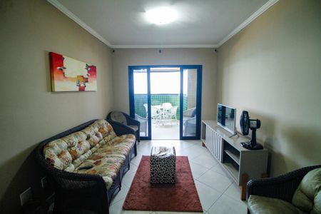 Sala de apartamento para alugar com 3 quartos, 100m² em Guilhermina, Praia Grande