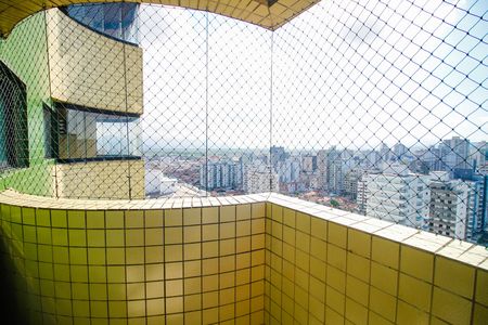 Apartamento para alugar com 100m², 3 quartos e 2 vagas Apartamento para alugar com 100m², 3 quartos e 2 vagasVaranda do Quarto 2