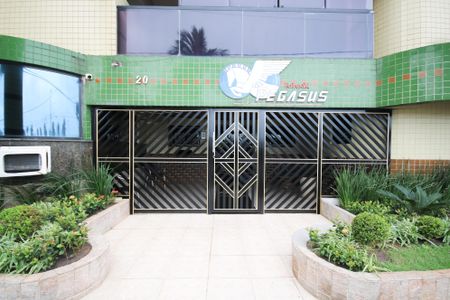 Apartamento para alugar com 100m², 3 quartos e 2 vagasFachada