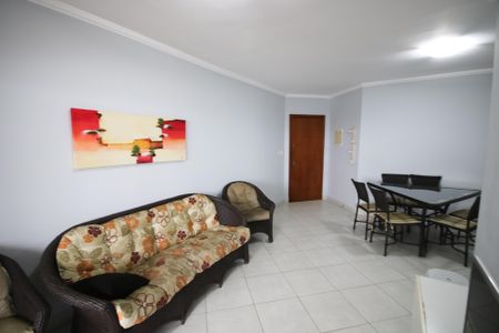 Sala de apartamento para alugar com 3 quartos, 100m² em Guilhermina, Praia Grande