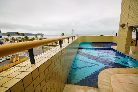 Apartamento para alugar com 100m², 3 quartos e 2 vagas Apartamento para alugar com 100m², 3 quartos e 2 vagasÁrea comum - Piscina