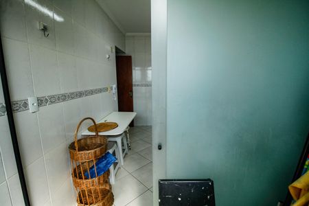 Apartamento para alugar com 100m², 3 quartos e 2 vagas Apartamento para alugar com 100m², 3 quartos e 2 vagasÁrea de Serviço
