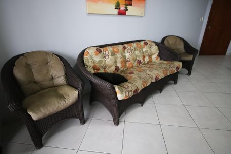 Sala de apartamento para alugar com 3 quartos, 100m² em Guilhermina, Praia Grande