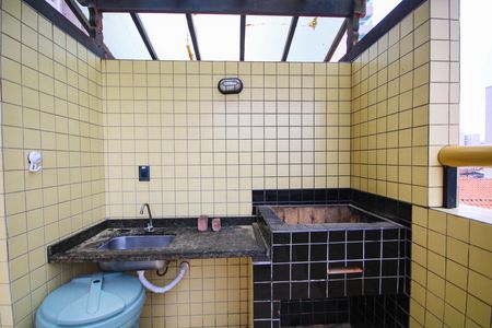 Apartamento para alugar com 100m², 3 quartos e 2 vagas Apartamento para alugar com 100m², 3 quartos e 2 vagasÁrea comum - Churrasqueira