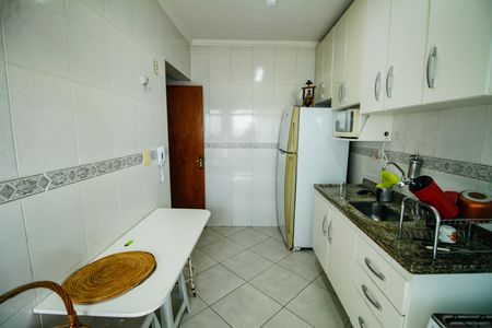 Apartamento para alugar com 100m², 3 quartos e 2 vagas Apartamento para alugar com 100m², 3 quartos e 2 vagasCozinha