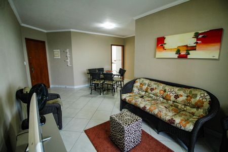 Sala de apartamento para alugar com 3 quartos, 100m² em Guilhermina, Praia Grande