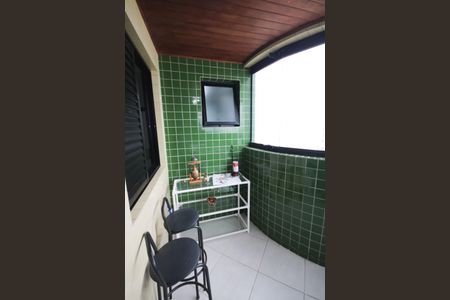 Apartamento para alugar com 100m², 3 quartos e 2 vagasVaranda
