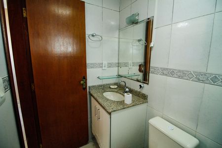 Apartamento para alugar com 100m², 3 quartos e 2 vagas Apartamento para alugar com 100m², 3 quartos e 2 vagasBanheiro da Suíte 1
