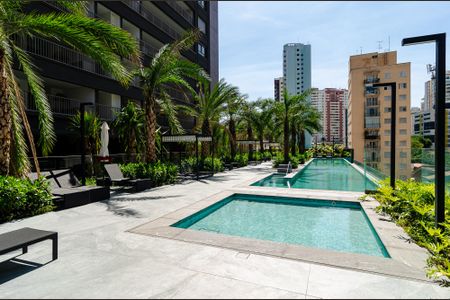 Apartamento à venda com 159m², 3 quartos e 2 vagasPiscina