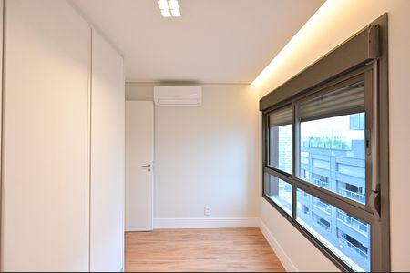 Apartamento à venda com 159m², 3 quartos e 2 vagasSuíte 2