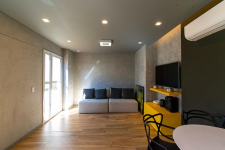 Apartamento à venda com 30m², 1 quarto e sem vaga Apartamento à venda com 30m², 1 quarto e sem vagaÁrea comum - Salão de festas