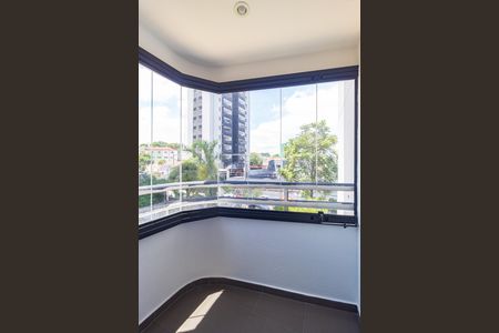 Apartamento à venda com 86m², 2 quartos e 2 vagasVaranda Suíte