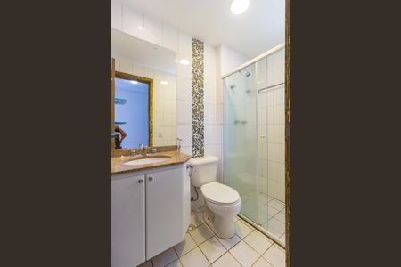 Apartamento à venda com 86m², 2 quartos e 2 vagasBanheiro - Suíte