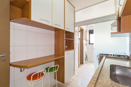 Apartamento à venda com 86m², 2 quartos e 2 vagasCozinha