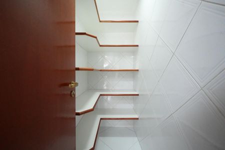 Apartamento para alugar com 104m², 2 quartos e 2 vagasDispensa