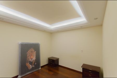 Apartamento para alugar com 104m², 2 quartos e 2 vagasSuíte