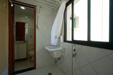 Apartamento para alugar com 104m², 2 quartos e 2 vagasÁrea de Serviço