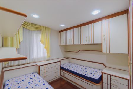 Apartamento para alugar com 104m², 2 quartos e 2 vagasQuarto