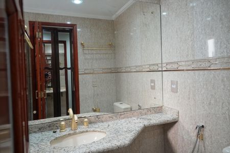 Apartamento para alugar com 104m², 2 quartos e 2 vagasBanheiro da Suíte