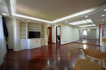 Apartamento para alugar com 104m², 2 quartos e 2 vagasSala