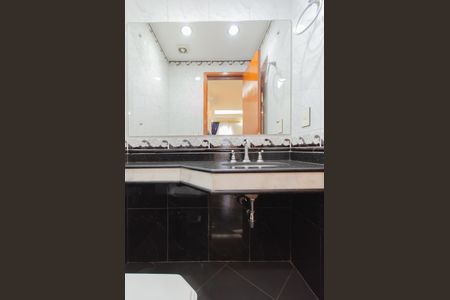 Apartamento para alugar com 104m², 2 quartos e 2 vagasLavabo