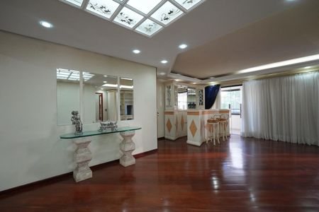 Apartamento para alugar com 104m², 2 quartos e 2 vagasSala