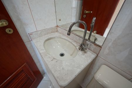 Apartamento para alugar com 104m², 2 quartos e 2 vagasBanheiro de serviço