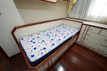 Apartamento para alugar com 104m², 2 quartos e 2 vagasQuarto