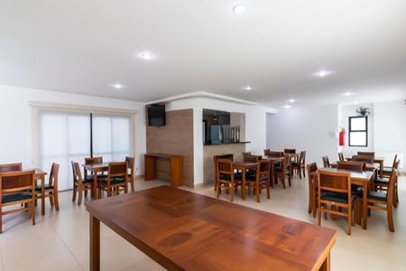 Apartamento para alugar com 104m², 2 quartos e 2 vagasÁrea comum - Salão de festas